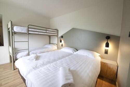 Brit Hotel Essentiel Arverne - Clermont-Ferrand Sud Aubiere Bagian luar foto
