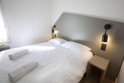 Brit Hotel Essentiel Arverne - Clermont-Ferrand Sud Aubiere Bagian luar foto